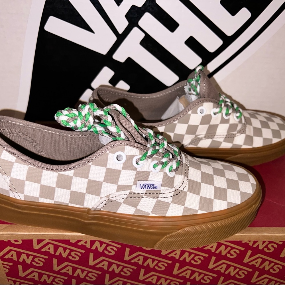Vans Authentic Checkers Multiple Sizes - Picture 9 of 12